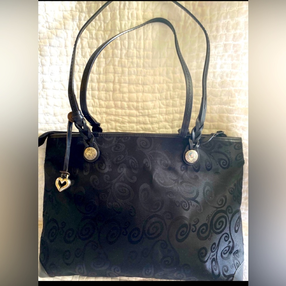 GUC BRIGHTON TOTE BAE WITH TWO CHARMS